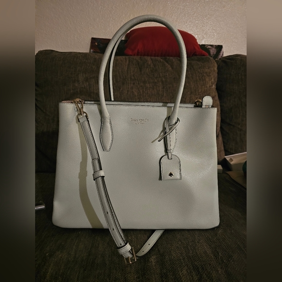 Kate Spade Purse - Picture 1 of 5